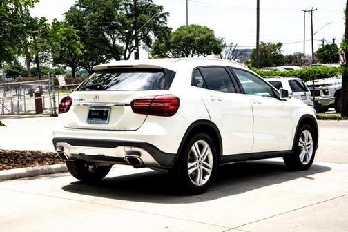 2018 Mercedes-Benz GLA 250 Base