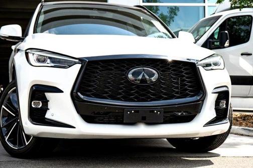 2023 INFINITI QX50 SPORT