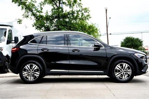 2025 Mercedes-Benz GLA 250 Base