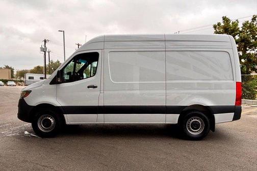 2026 Mercedes-Benz Sprinter 2500 Standard Roof