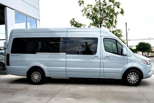 2024 Mercedes-Benz Sprinter 2500 High Roof