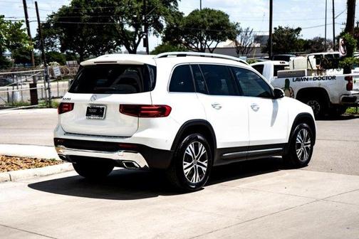 2025 Mercedes-Benz GLB 250 Base