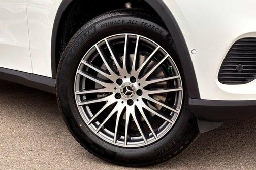 2026 Mercedes-Benz GLC 300 Base