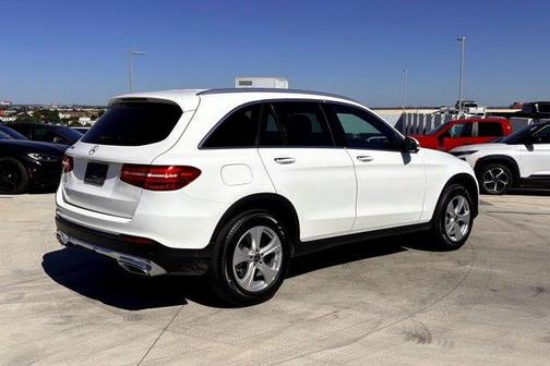 2018 Mercedes-Benz GLC 300 Base