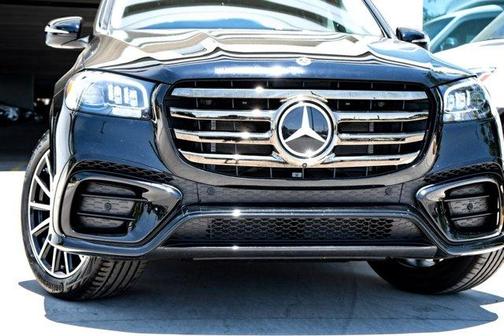 2025 Mercedes-Benz GLS 450 4MATIC