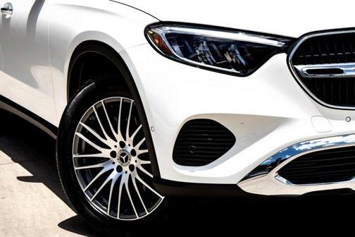2025 Mercedes-Benz GLC 300 Base