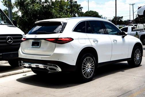 2025 Mercedes-Benz GLC 300 Base