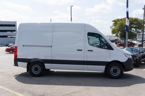 2025 Mercedes-Benz Sprinter 2500 Standard Roof