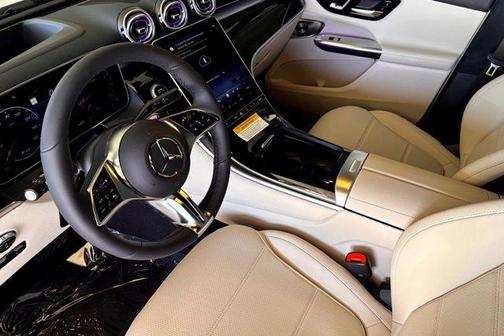 2026 Mercedes-Benz GLC 300 Base