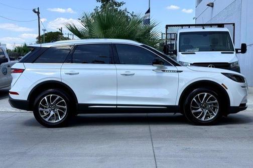 2021 Lincoln Corsair Standard