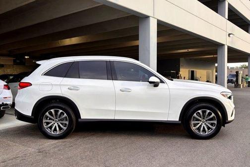 2026 Mercedes-Benz GLC 300 Base