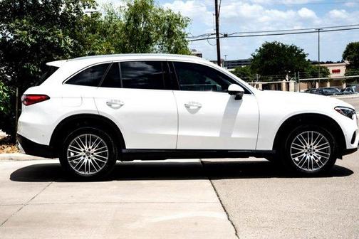 2025 Mercedes-Benz GLC 300 Base