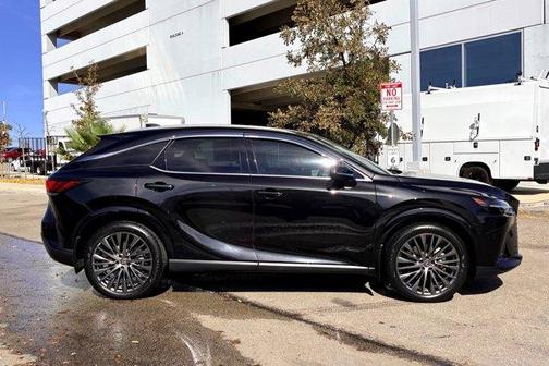 2023 Lexus RX 350h 