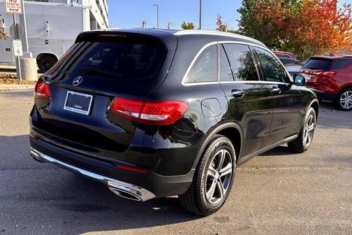 2017 Mercedes-Benz GLC 300 Base