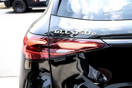 2025 Mercedes-Benz GLC 350e Base 4MATIC