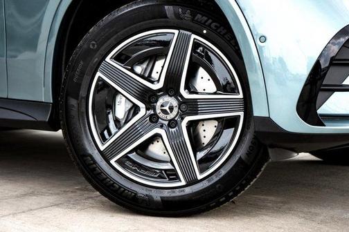 2025 Mercedes-Benz GLC 300 Base 4MATIC