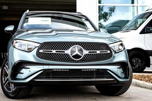 2025 Mercedes-Benz GLC 300 Base 4MATIC