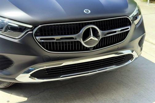 2026 Mercedes-Benz GLC 300 Base