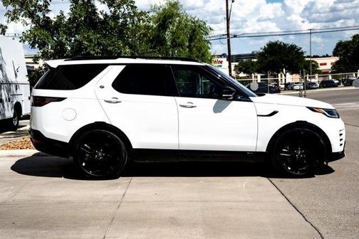 2022 Land Rover Discovery P360 S R-Dynamic