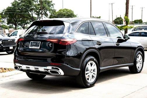 2025 Mercedes-Benz GLC 300 Base