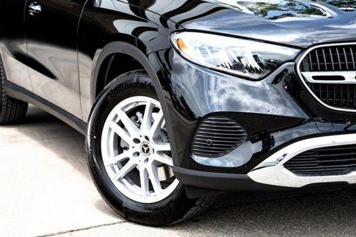 2025 Mercedes-Benz GLC 300 Base