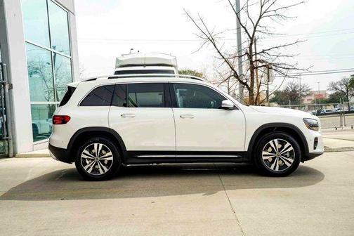 Polar White 2026 Mercedes-Benz GLB 250 Base 4MATIC