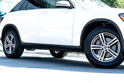 2022 Mercedes-Benz GLC 300 Base