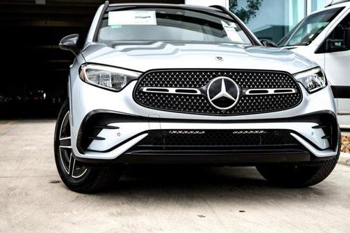 2025 Mercedes-Benz GLC 350e Base 4MATIC