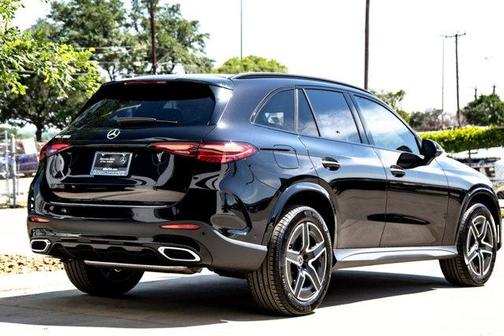 2025 Mercedes-Benz GLC 300 Base