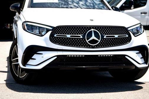 2025 Mercedes-Benz GLC 300 Base 4MATIC
