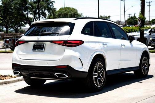 2025 Mercedes-Benz GLC 300 Base 4MATIC