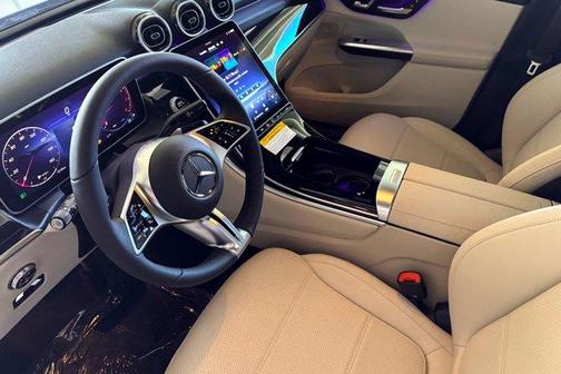 2026 Mercedes-Benz GLC 300 Base