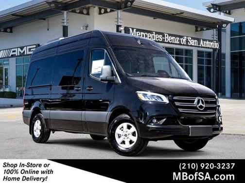 2025 Mercedes-Benz Sprinter 2500 144 WB Standard Roof Passenger