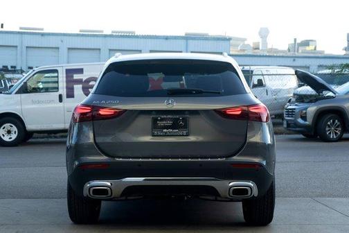 2026 Mercedes-Benz GLA 250 Base