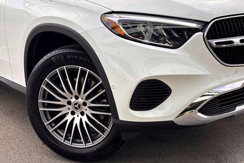 2026 Mercedes-Benz GLC 300 Base