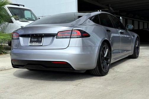 2024 Tesla Model S Base