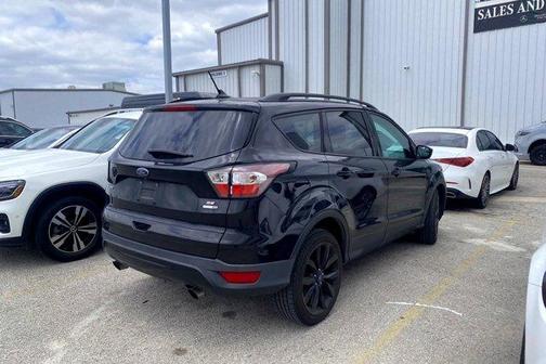 Shadow Black 2018 Ford Escape SE