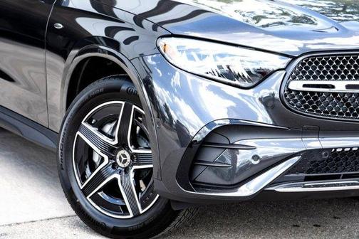 2025 Mercedes-Benz GLC 350e Base 4MATIC