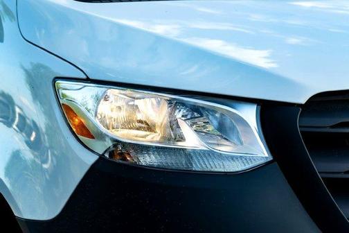 2025 Mercedes-Benz Sprinter 2500 Standard Roof