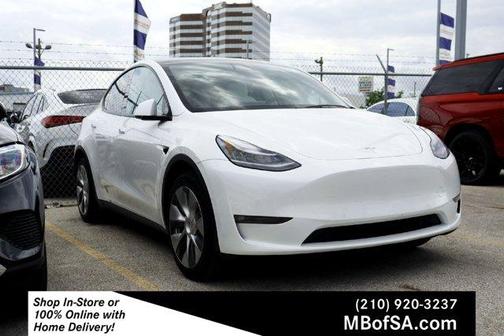 Pearl White Multi 2021 Tesla Model Y Standard Range