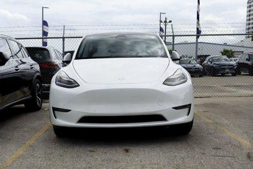 Pearl White Multi 2021 Tesla Model Y Standard Range