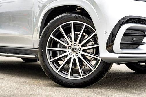 Silver Metallic 2026 Mercedes-Benz GLS 450 4MATIC