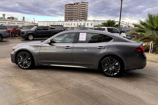 2018 INFINITI Q70L 3.7 LUXE