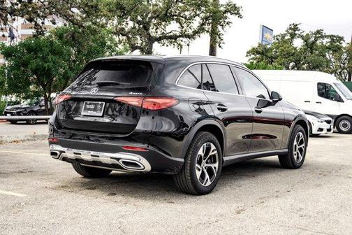 2025 Mercedes-Benz GLC 350e Base 4MATIC