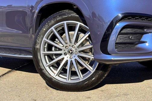 2026 Mercedes-Benz GLS 450 4MATIC