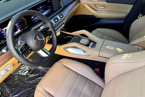 2026 Mercedes-Benz GLS 450 4MATIC