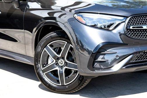 2025 Mercedes-Benz GLC 300 Base 4MATIC