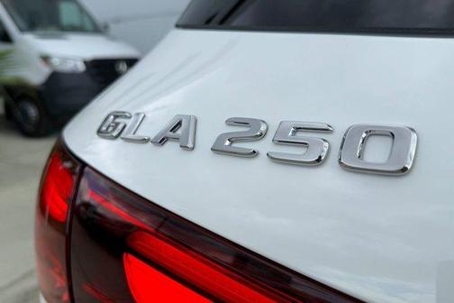 2026 Mercedes-Benz GLA 250 Base