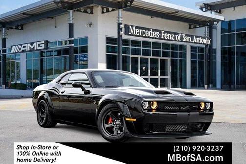 Pitch Black Clearcoat 2023 Dodge Challenger SRT Hellcat