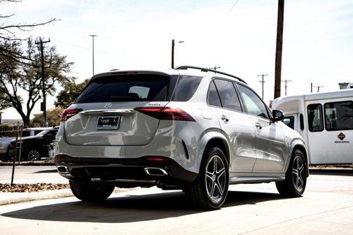 2025 Mercedes-Benz GLE 450e 4MATIC